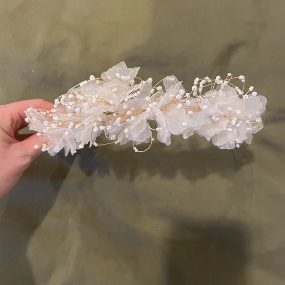 Bridal headband - Picture 2 of 2